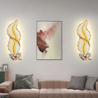 Artistic Feather-Shaped and Floral LED Wall Sconce Zawala Image - 1