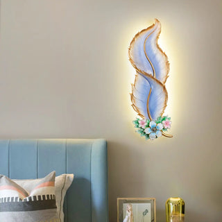 Artistic Feather-Shaped and Floral LED Wall Sconce Zawala Image - 4