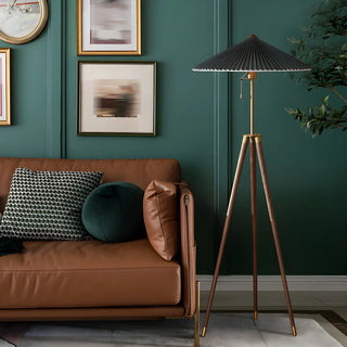 Modern Green Cone and Tripod Metal LED Floor Lamp Zawala Image - 1