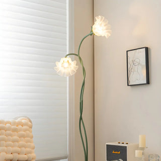 3-Light Fresh Green Floral Metal LED Floor Light Zawala Image - 2