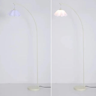 White Pleated Shade Minimalist Curved Floor Lamp Zawala Image - 12