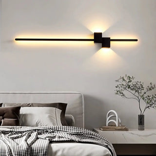 Minimalist Linear Design Vertical Black Wall Sconce Zawala Image - 1