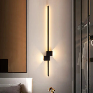 Minimalist Linear Design Vertical Black Wall Sconce Zawala Image - 3